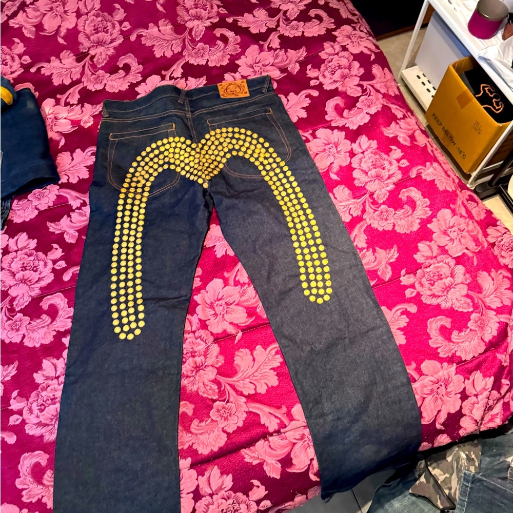 EVISU jeans Exclusive and RARE neat condition …been stored for a long time